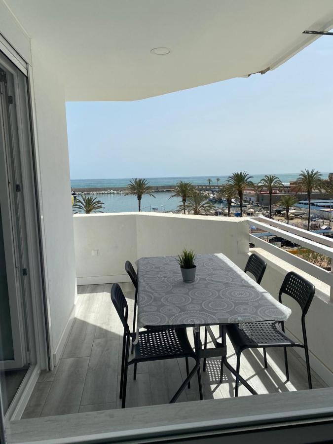 Palm True Towers 1, Marina Beach Apartment ฟูเอนฮิโรลา ภายนอก รูปภาพ