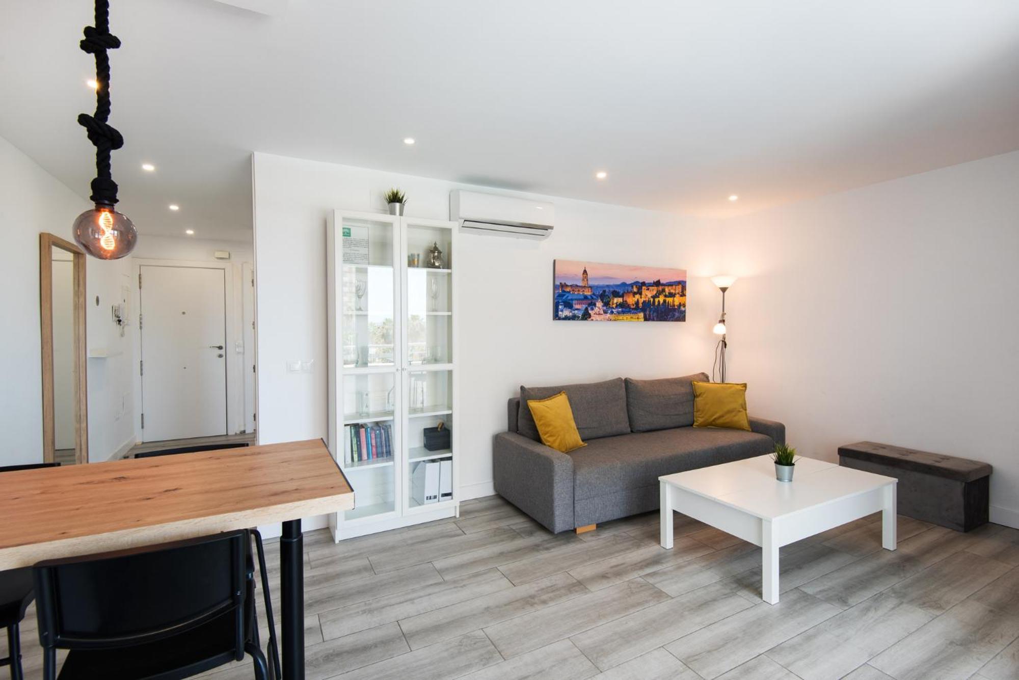 Palm True Towers 1, Marina Beach Apartment ฟูเอนฮิโรลา ภายนอก รูปภาพ
